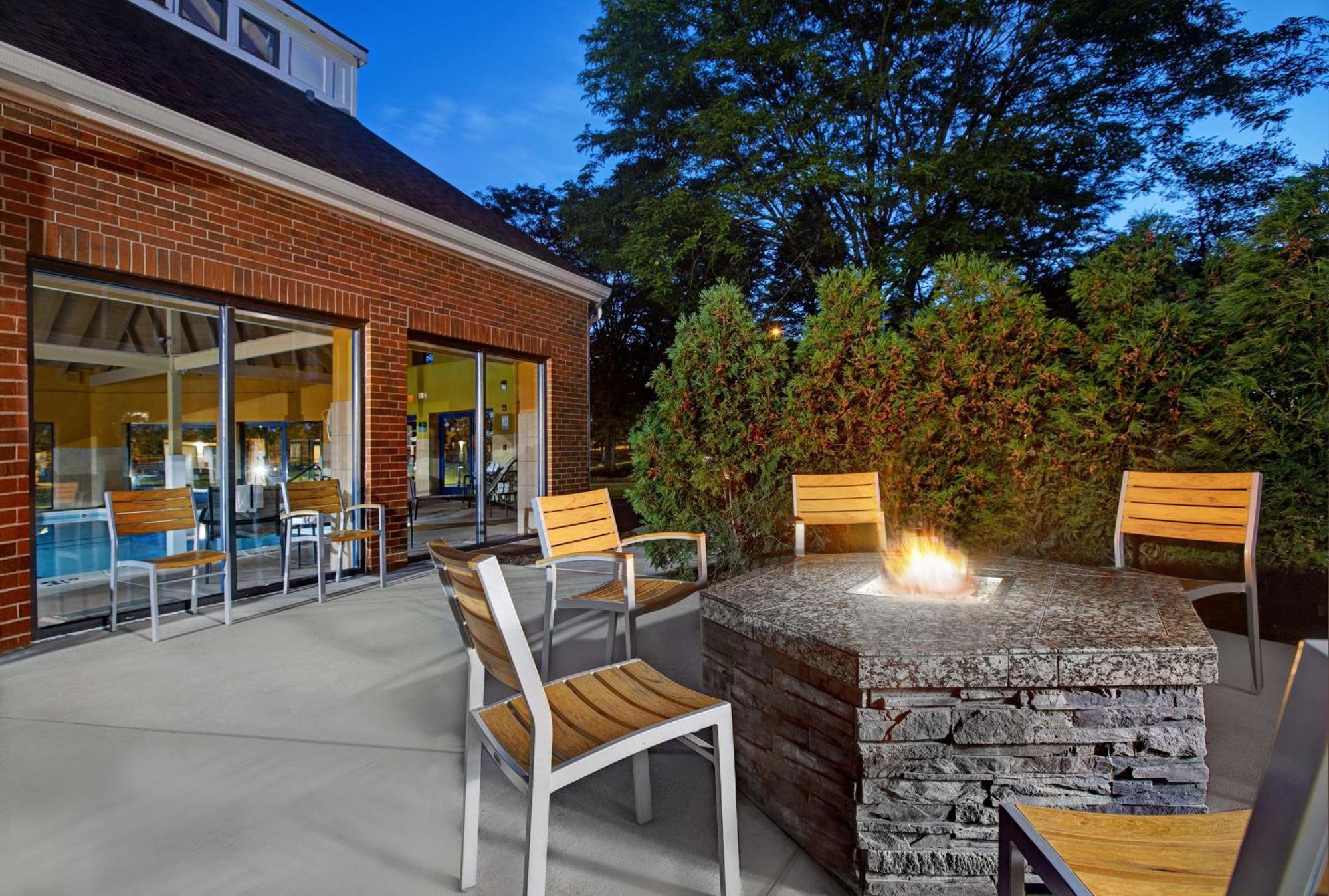 Homewood Suites By Hilton Chicago-Lincolnshire Exteriér fotografie